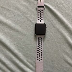 Apple Watch Series 3 42mm Nike